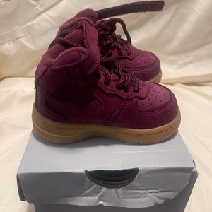 Toddler Nike Air Force 1. Never worn. Size 4C